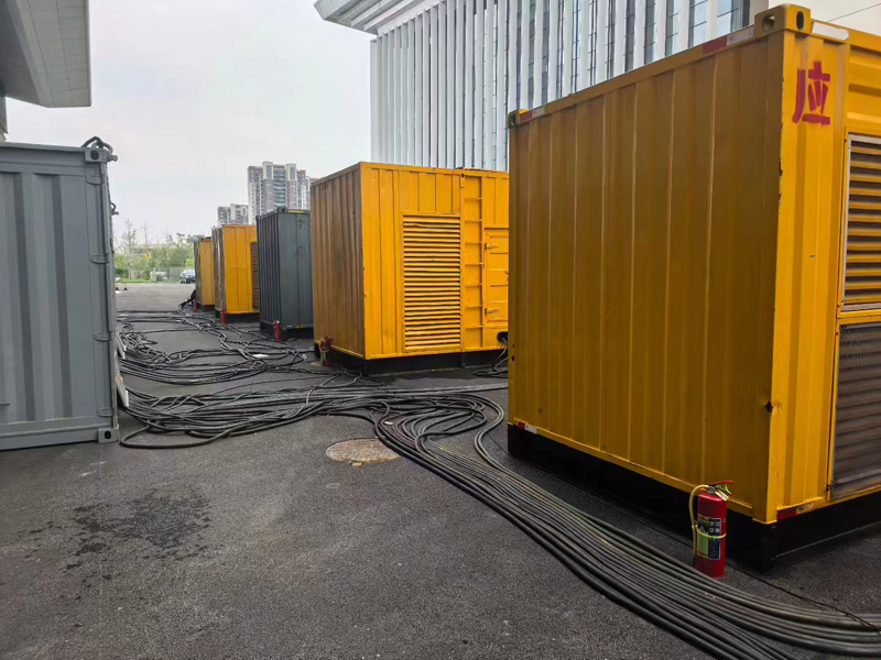 赣州不同季节柴油发电机组保养有哪些注意事项?