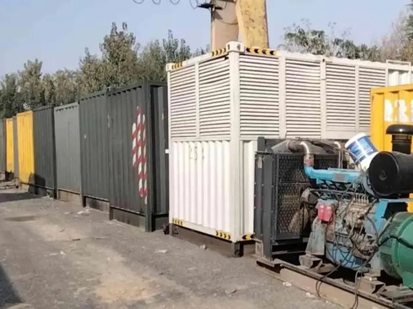 赣州200KW柴油发电机机组每小时油耗是多少？
